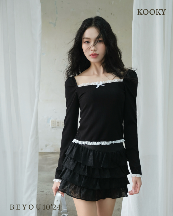 Chân váy LACEY Skirt